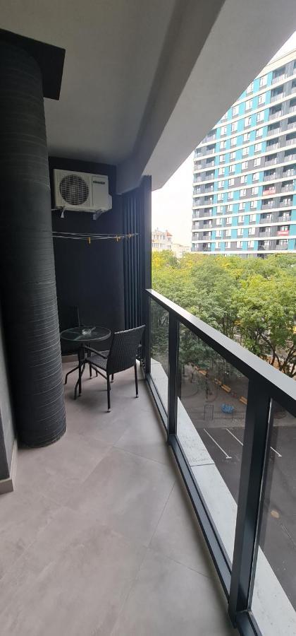 Oasis-Rent Lägenhet Chişinau Exteriör bild