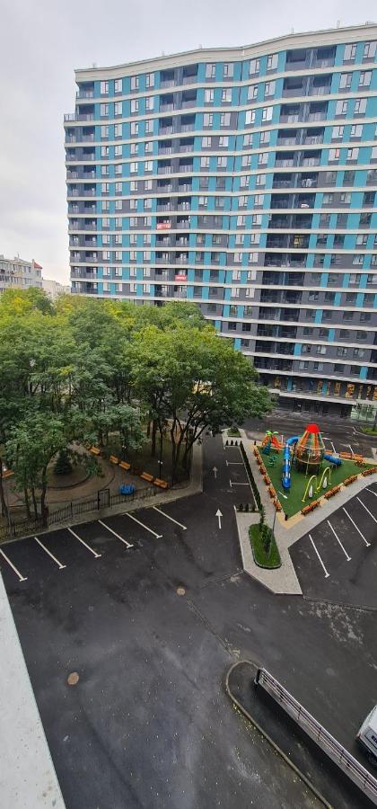 Oasis-Rent Lägenhet Chişinau Exteriör bild