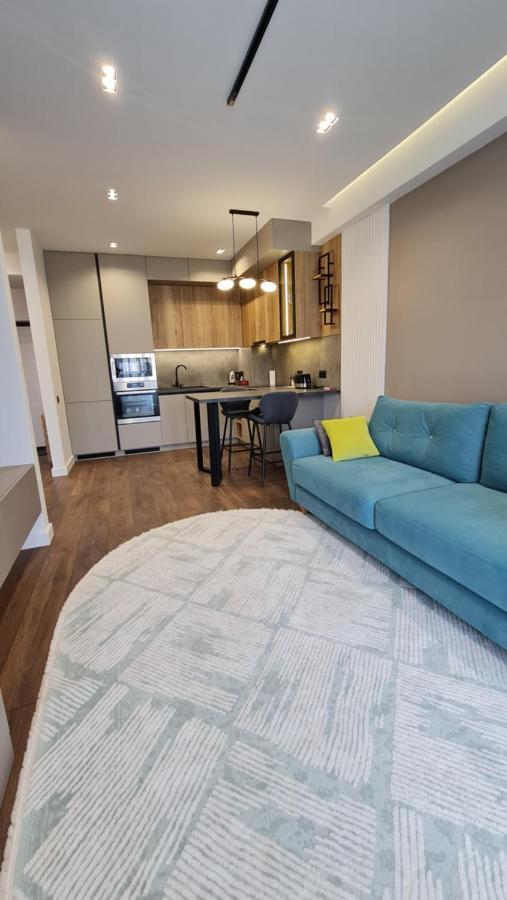 Oasis-Rent Lägenhet Chişinau Exteriör bild