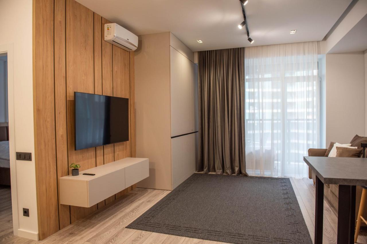 Oasis-Rent Lägenhet Chişinau Exteriör bild