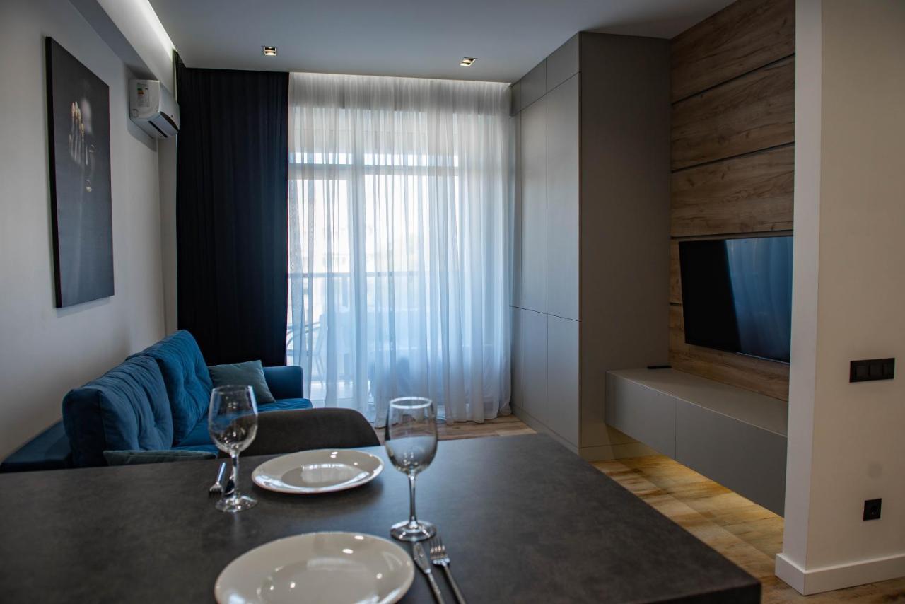 Oasis-Rent Lägenhet Chişinau Exteriör bild