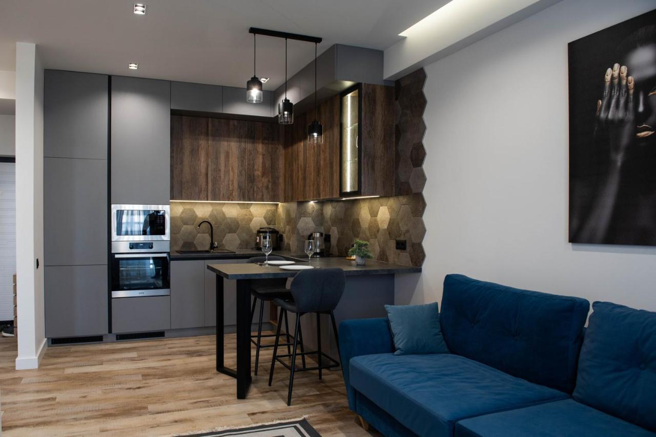Oasis-Rent Lägenhet Chişinau Exteriör bild