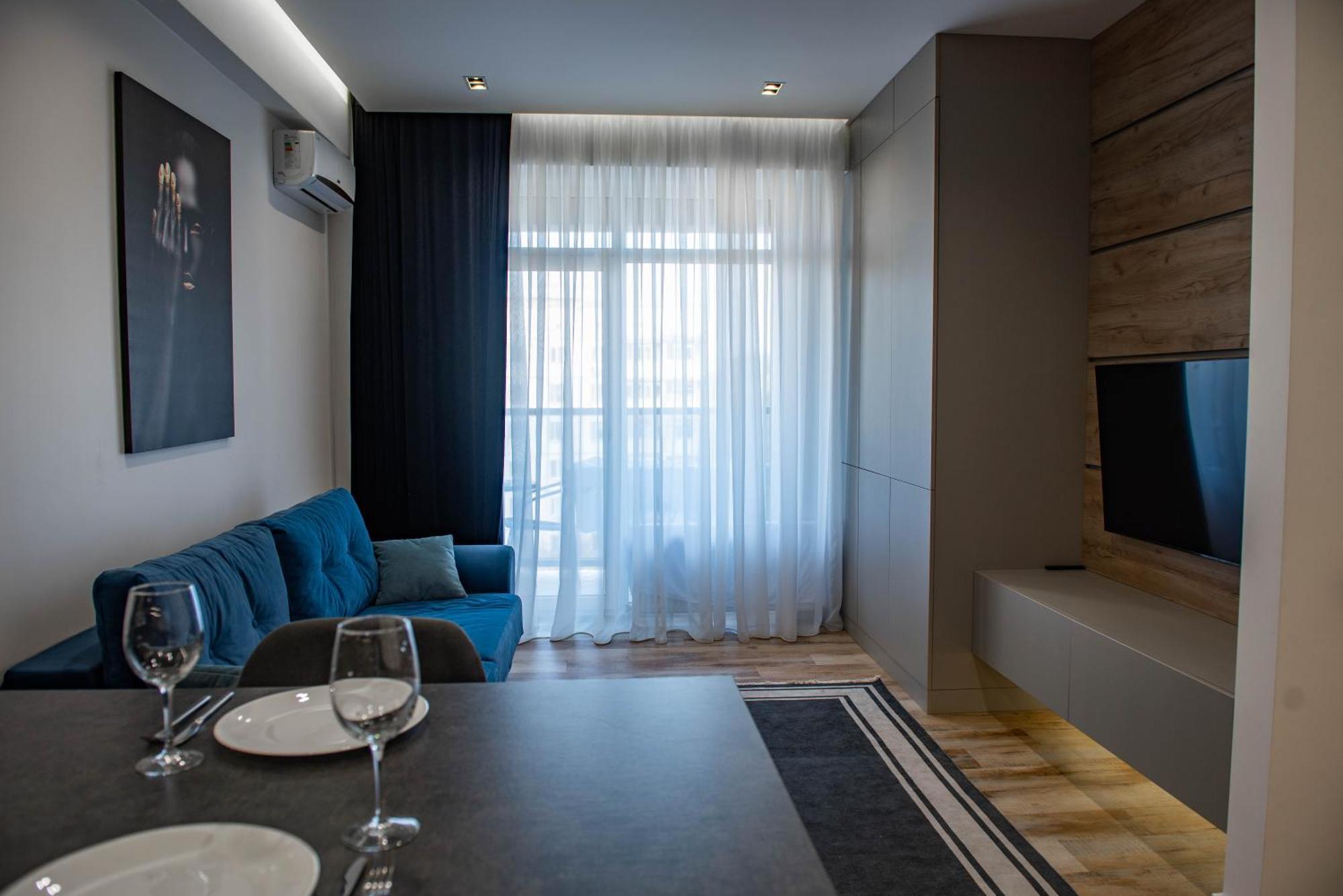 Oasis-Rent Lägenhet Chişinau Exteriör bild